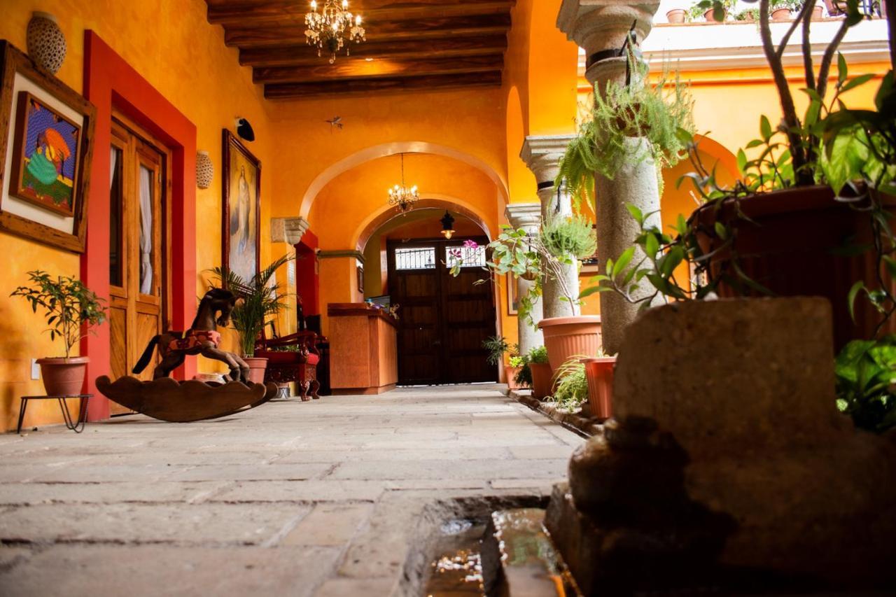 Hotel Arrayanes *