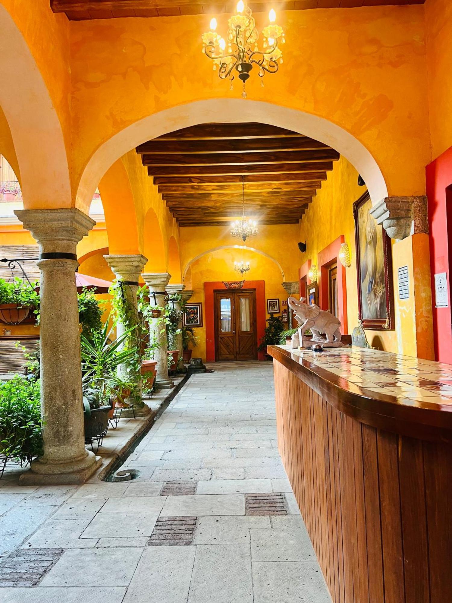 Arrayanes Hotel *